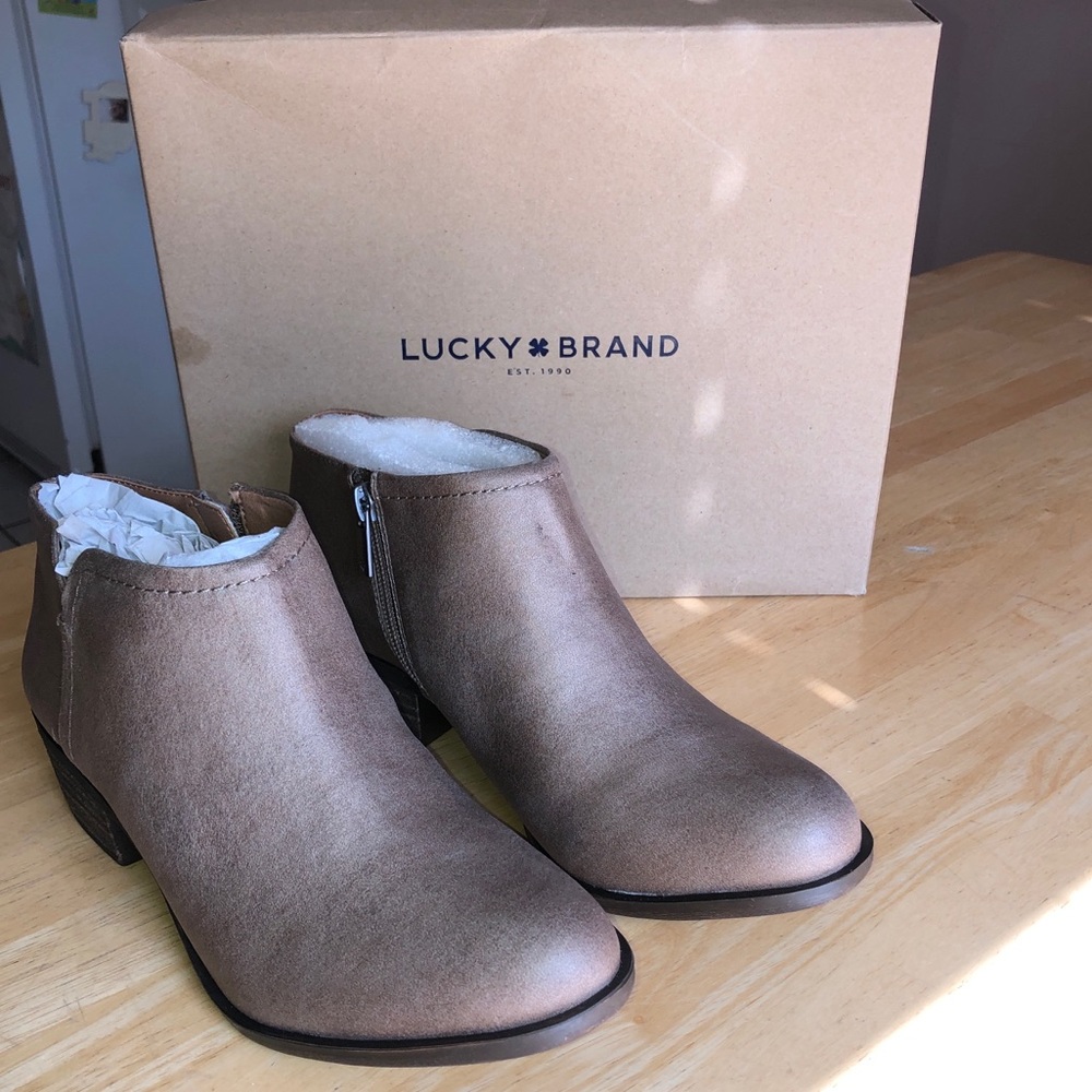 Lucky Brand Bardon2 booties.